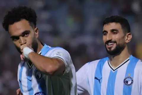 بصناعة الشيبي ورأسية زيكو.. بيراميدز يهزم زد في الدوري المصري